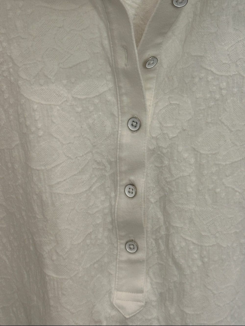 NIC+ZOE Ivory Lace-Textured Long Sleeve Polo - Picture 5 of 5